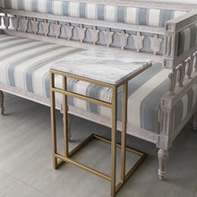 Cargar imagen en el visor de la galería, Linen C Shaped