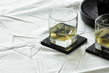 Cargar imagen en el visor de la galería, Portavasos Cuadrados