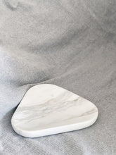 Cargar imagen en el visor de la galería, Triangle Board