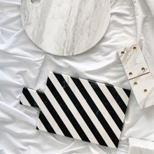 Cargar imagen en el visor de la galería, Nori Cheese Board