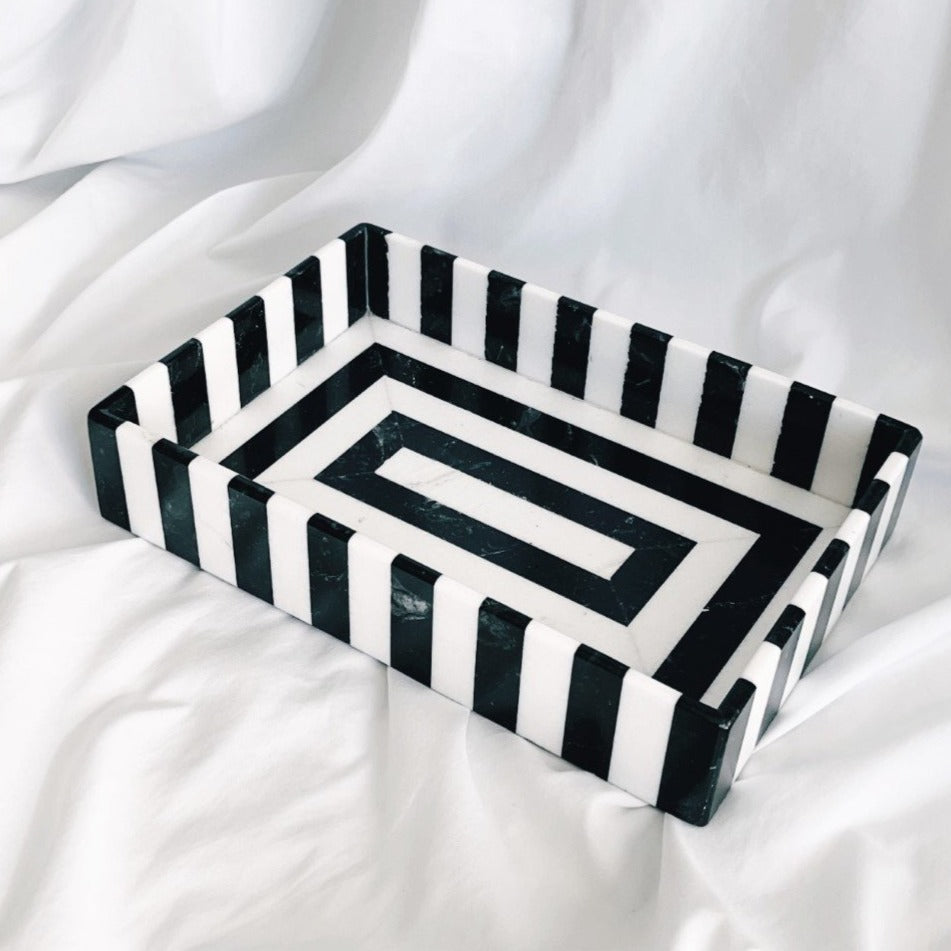 B&W Small Tray